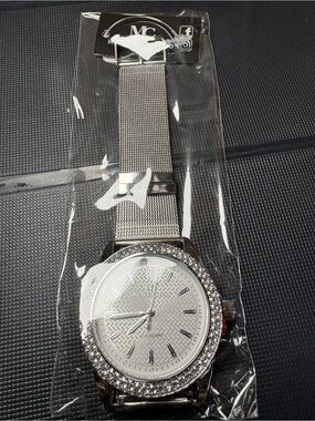 Monte Carlo MC Le Elegant Watch NWT Silver Mesh Strap Rhinestone Bezel Watch